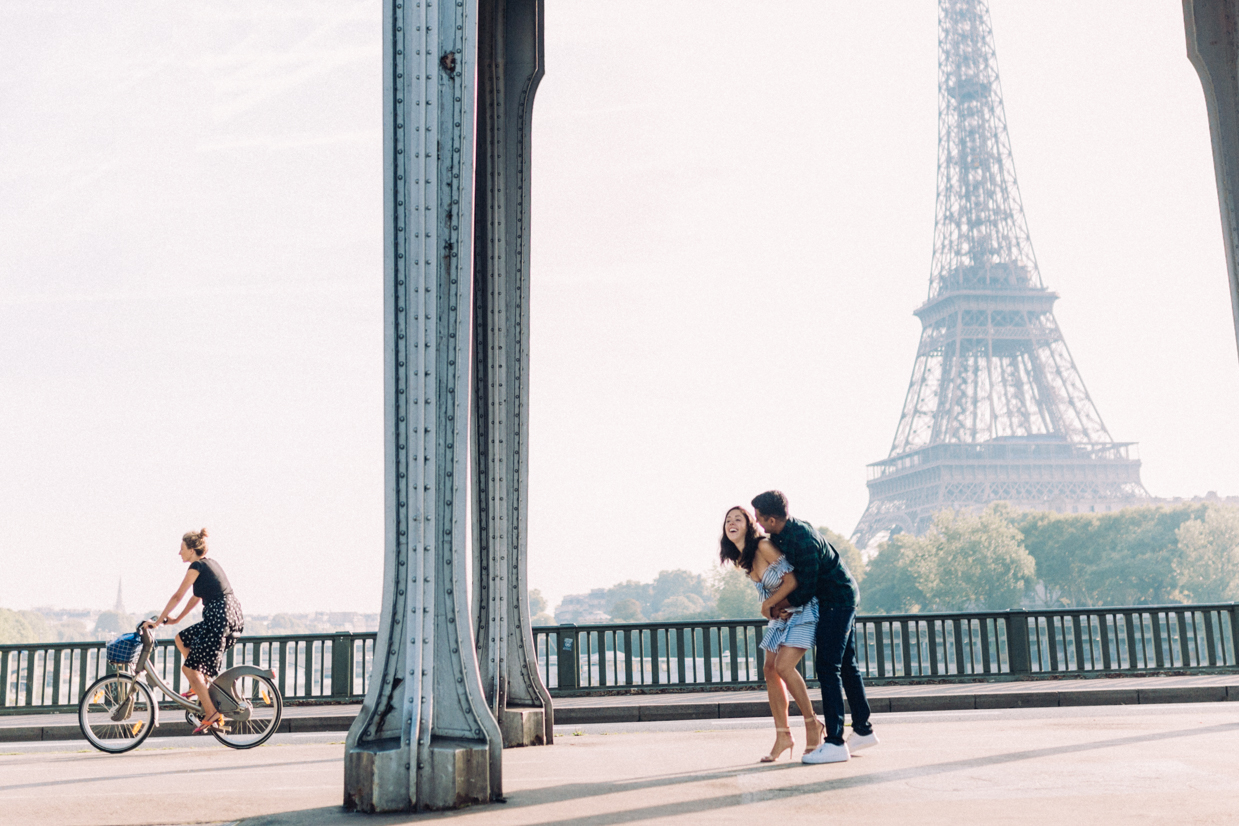 Engagement Photographer Paris