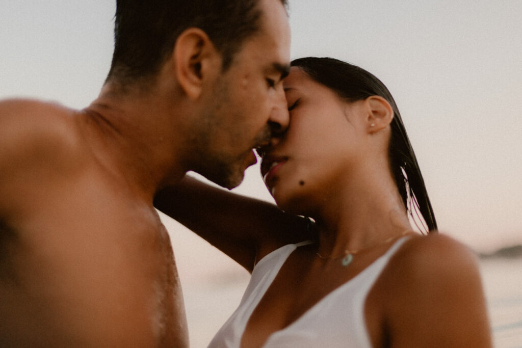 Une séance couple dans la Méditerranée