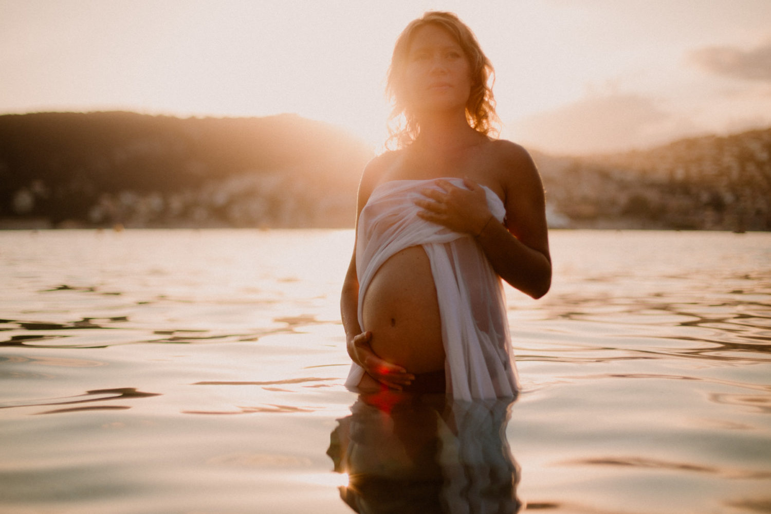 photographe grossesse au coucher du soleil maternité près de nice