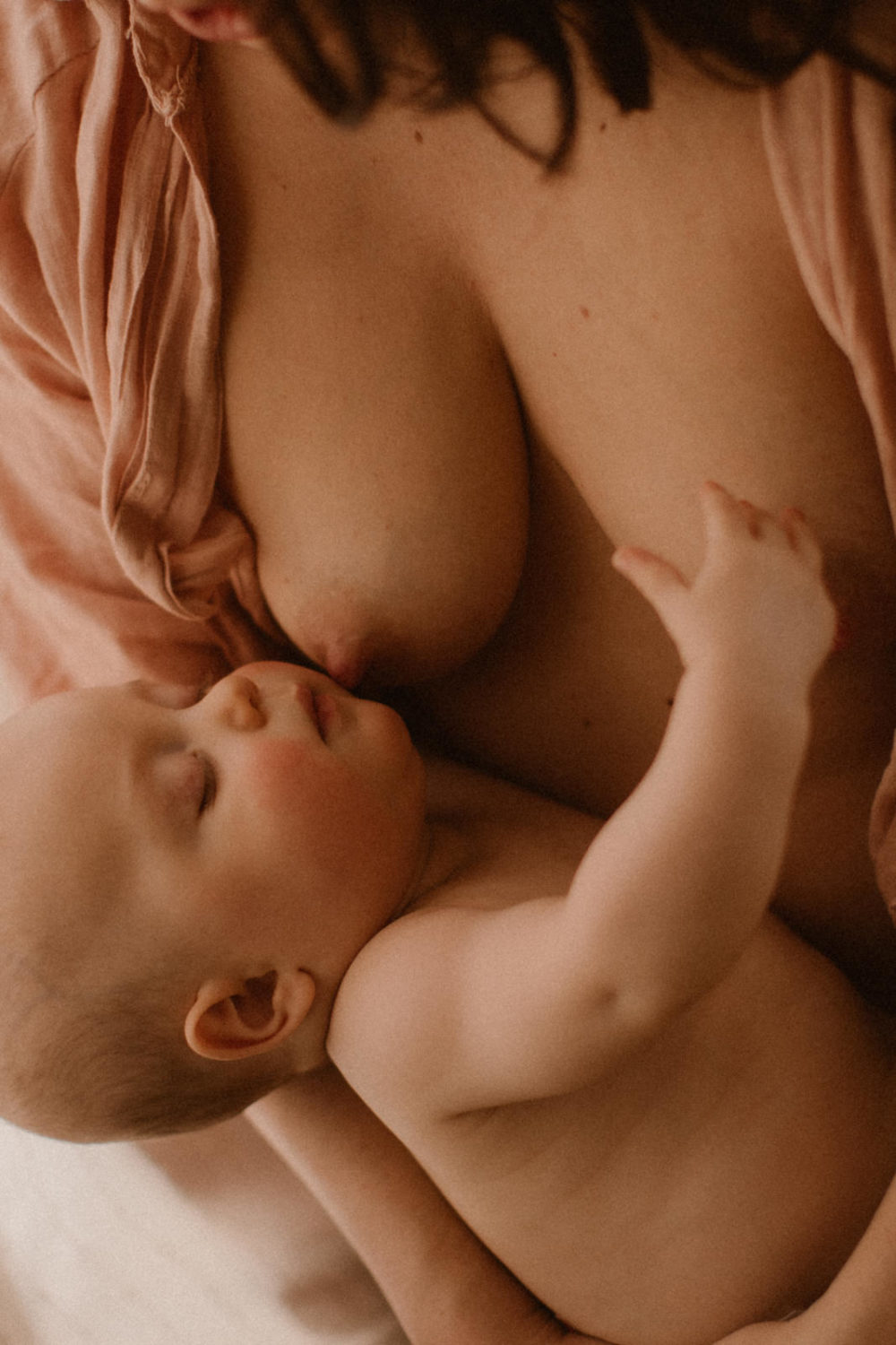 photographe maternité allaitement nice