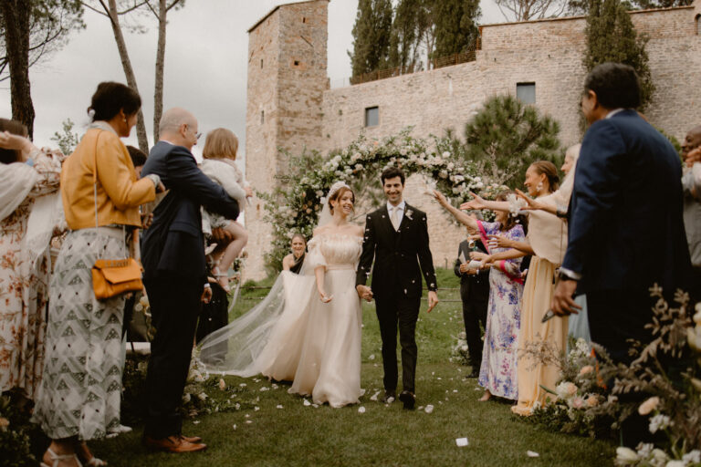 An elegant wedding in Tuscany at Castello Di Reschio