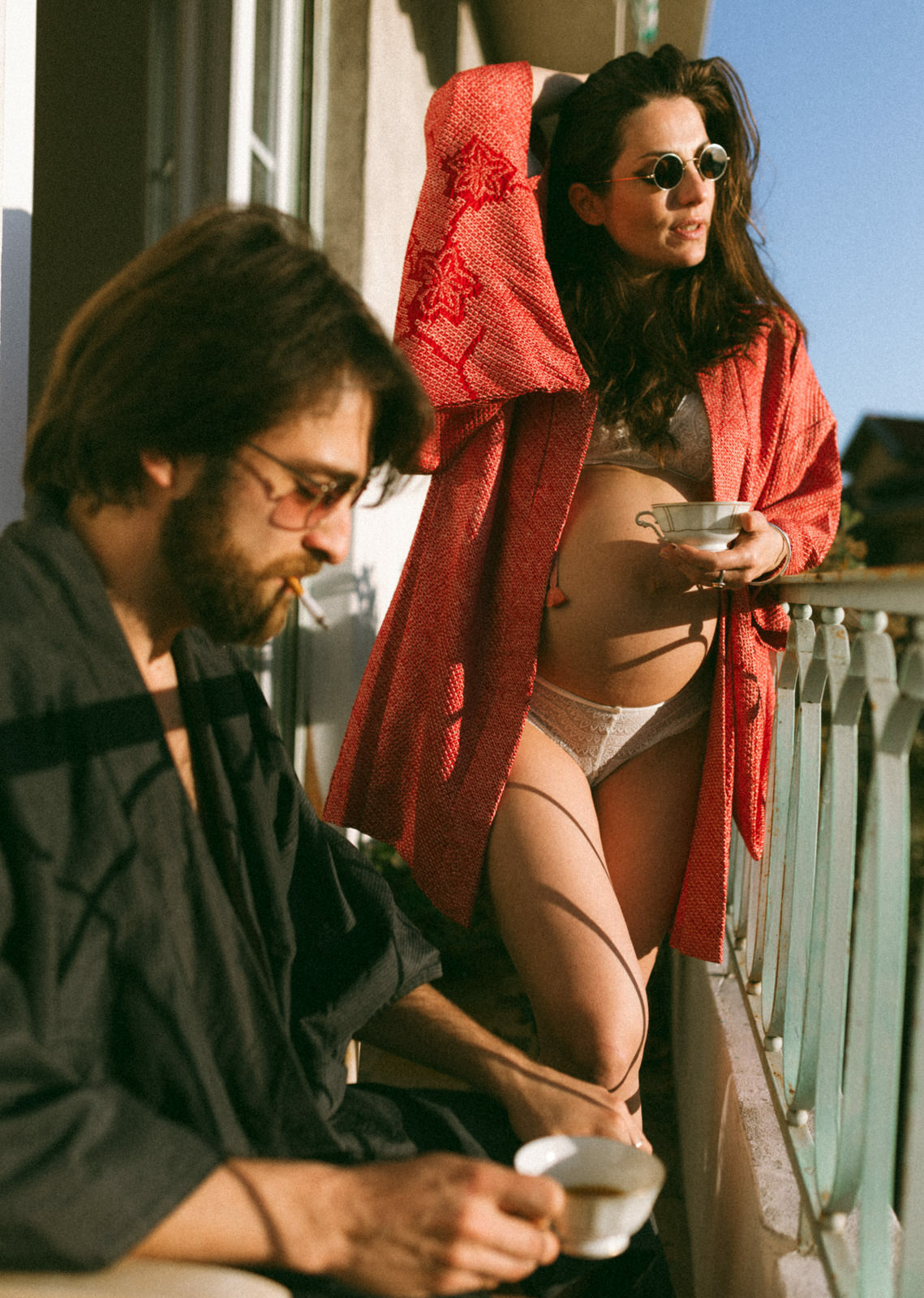 photographie-grossesse-domicile-nice-moderne-rock-julietta