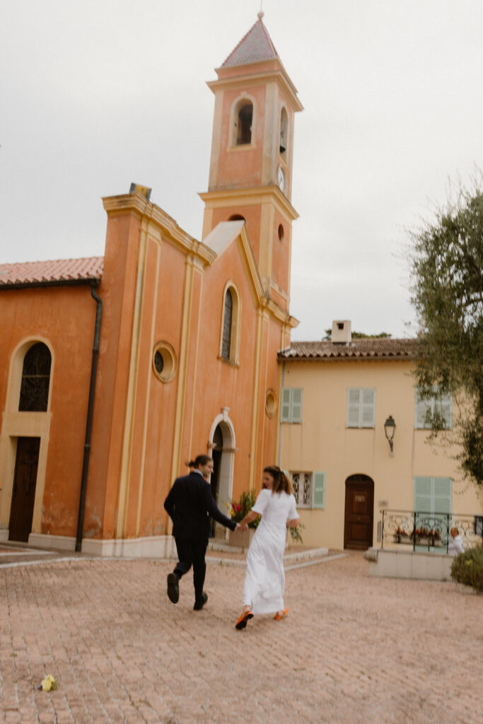 Wedding in the church of Saint Jean Cap ferrat