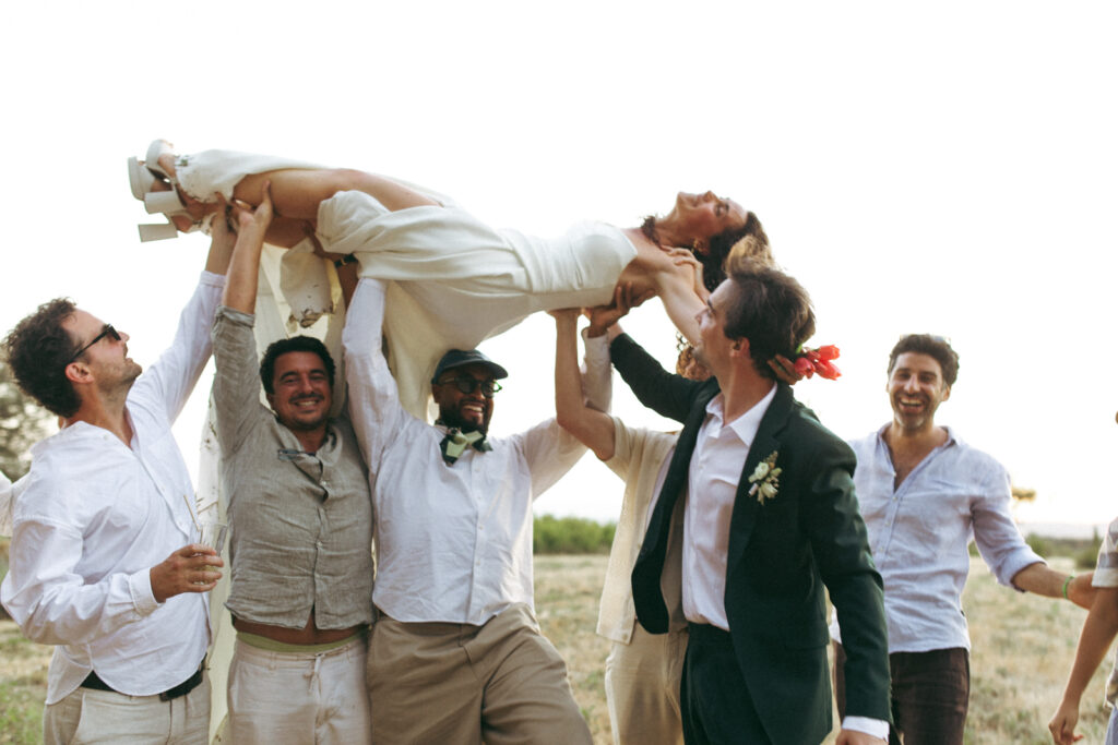 photographie d'une mariée lors d'un mariage dans sa maison du Var