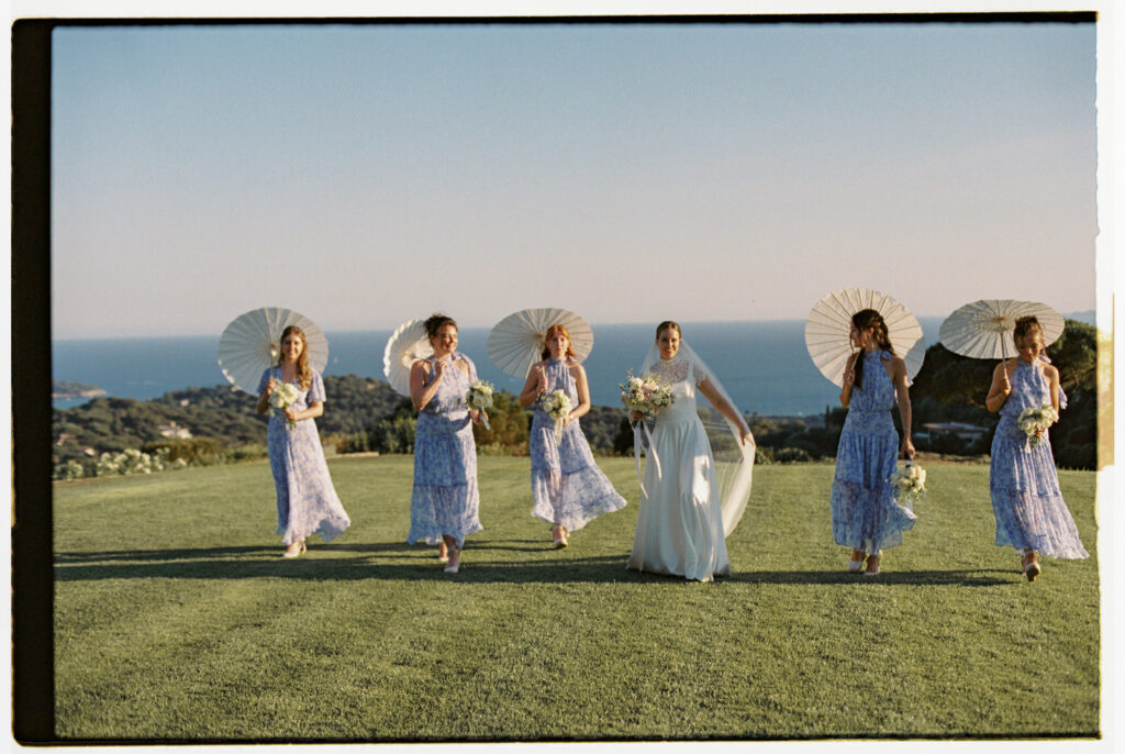 Bride and her bridesmaids for her wedding in Saint-Tropez
