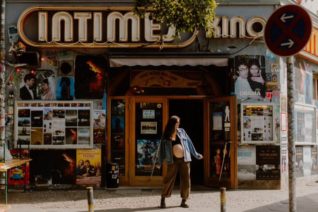image of a prengnant woman in Berlin